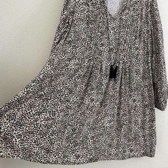 Old Navy Womens Plus XXL Animal Print Tunic Top Front Tassel Tie Shirt - Picture 12 of 13